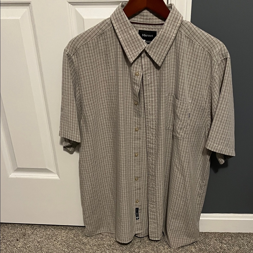 Marmot sage green plaid shirt size extra large in great condition